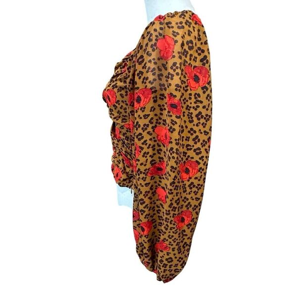 ASTR The Label Animal Print Floral Crop Top Mob Wife Office Siren Size Small - Picture 10 of 16